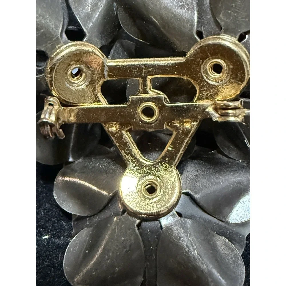 Vintage Unsigned Brooch Copper Brass 3 Flowers Large Artisan Made Pin
